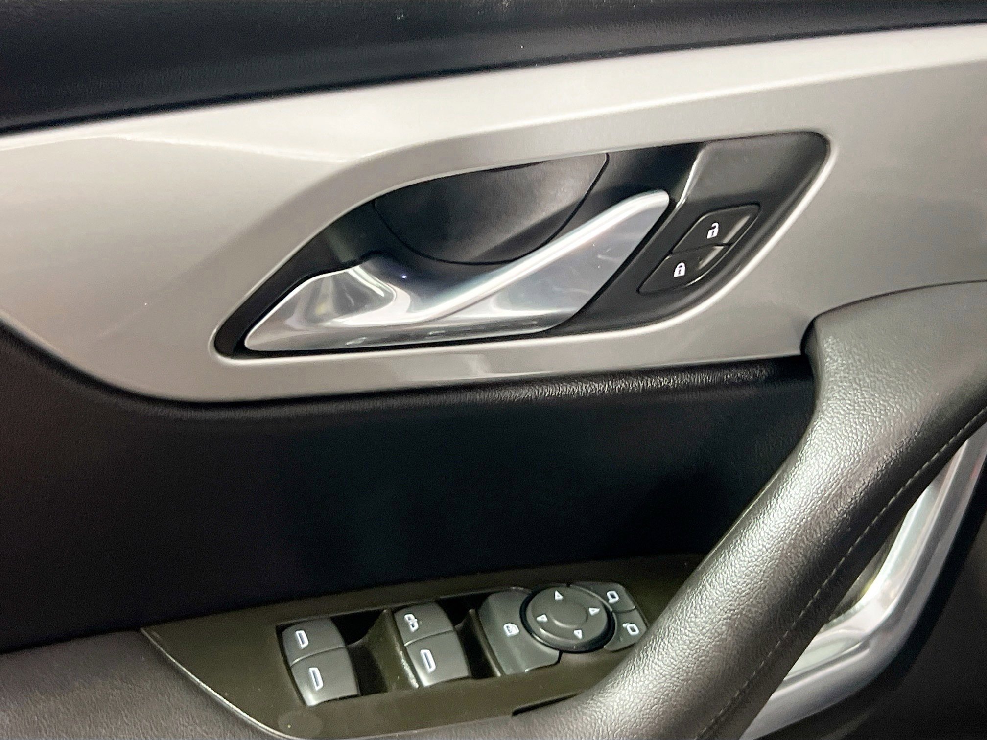 Used 2019 Chevrolet Blazer LT w/ Sound & Technology Package image 14