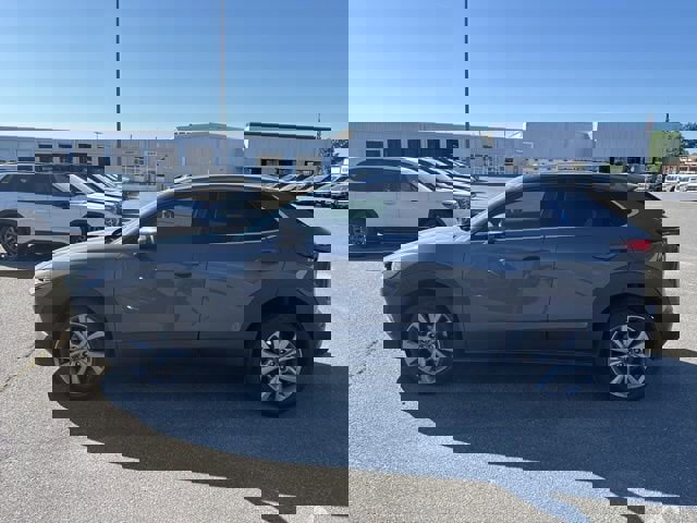 Used 2021 MAZDA CX-30 FWD 2.5 S w/ Premium Package image 4