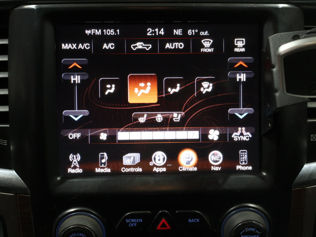 Used 2015 RAM 1500 Laramie w/ Convenience Group AWD/4WD image 33