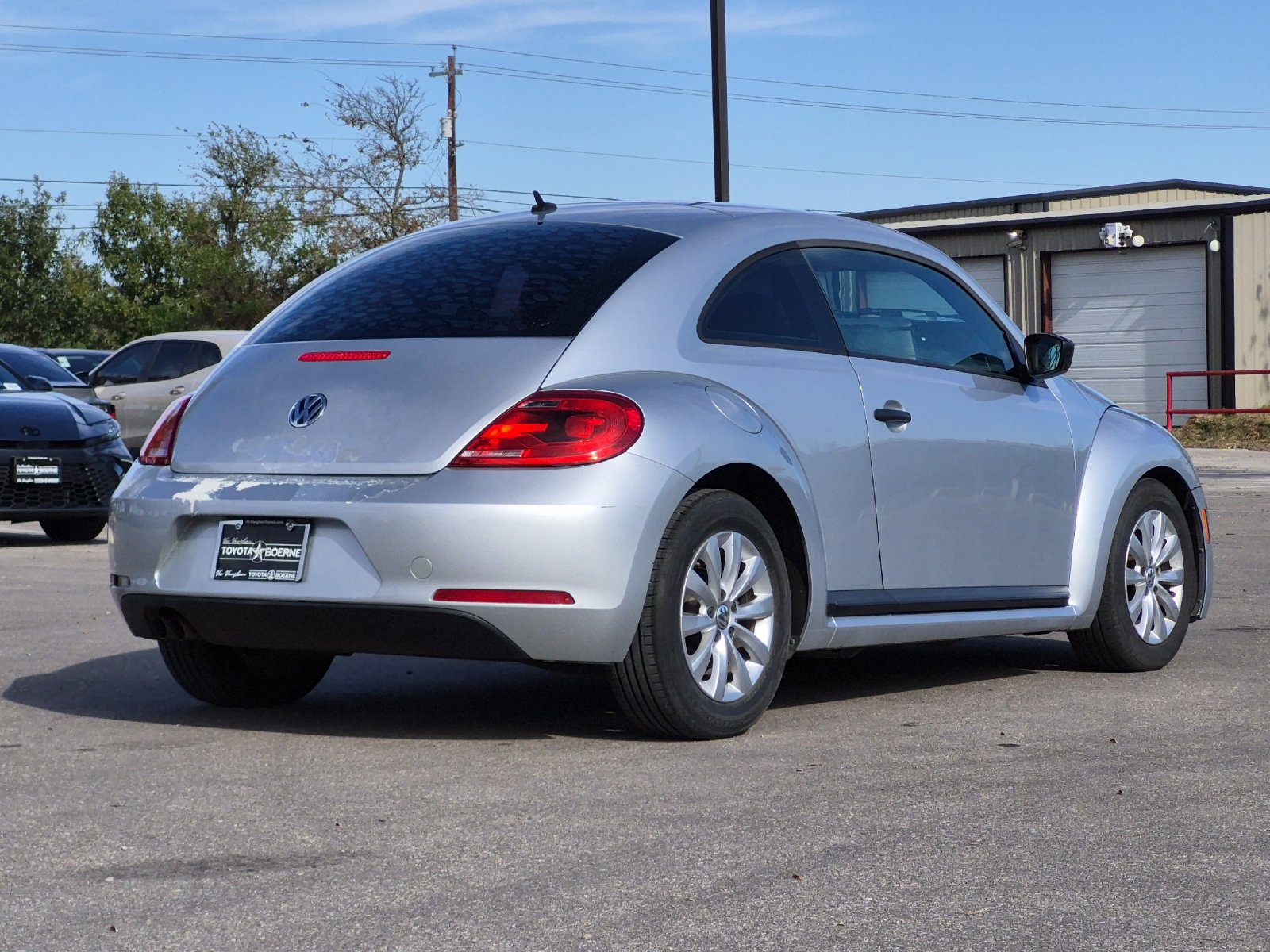 Used 2014 Volkswagen Beetle 2.5 FWD image 5