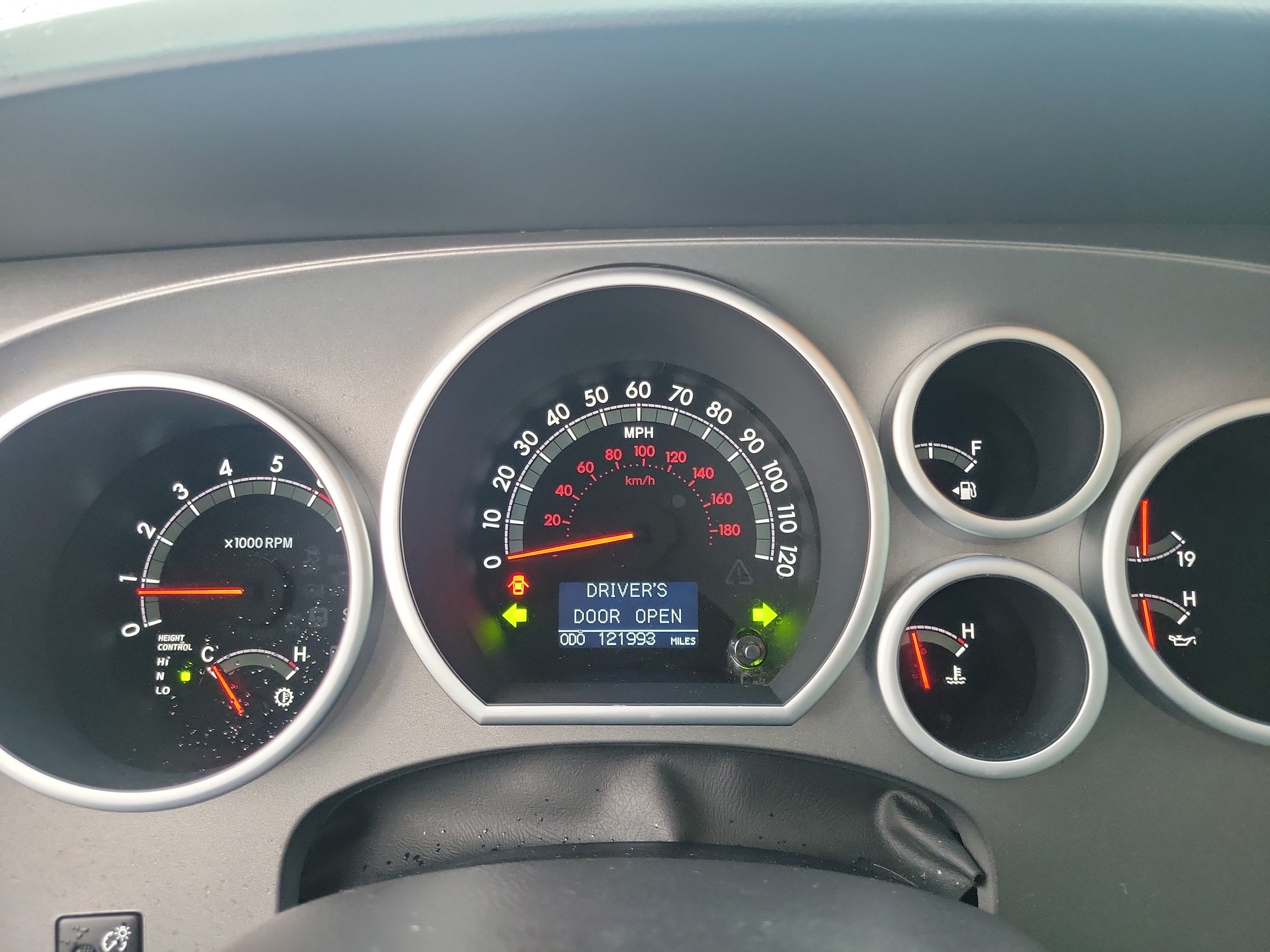 Used 2017 Toyota Sequoia Platinum AWD/4WD image 24