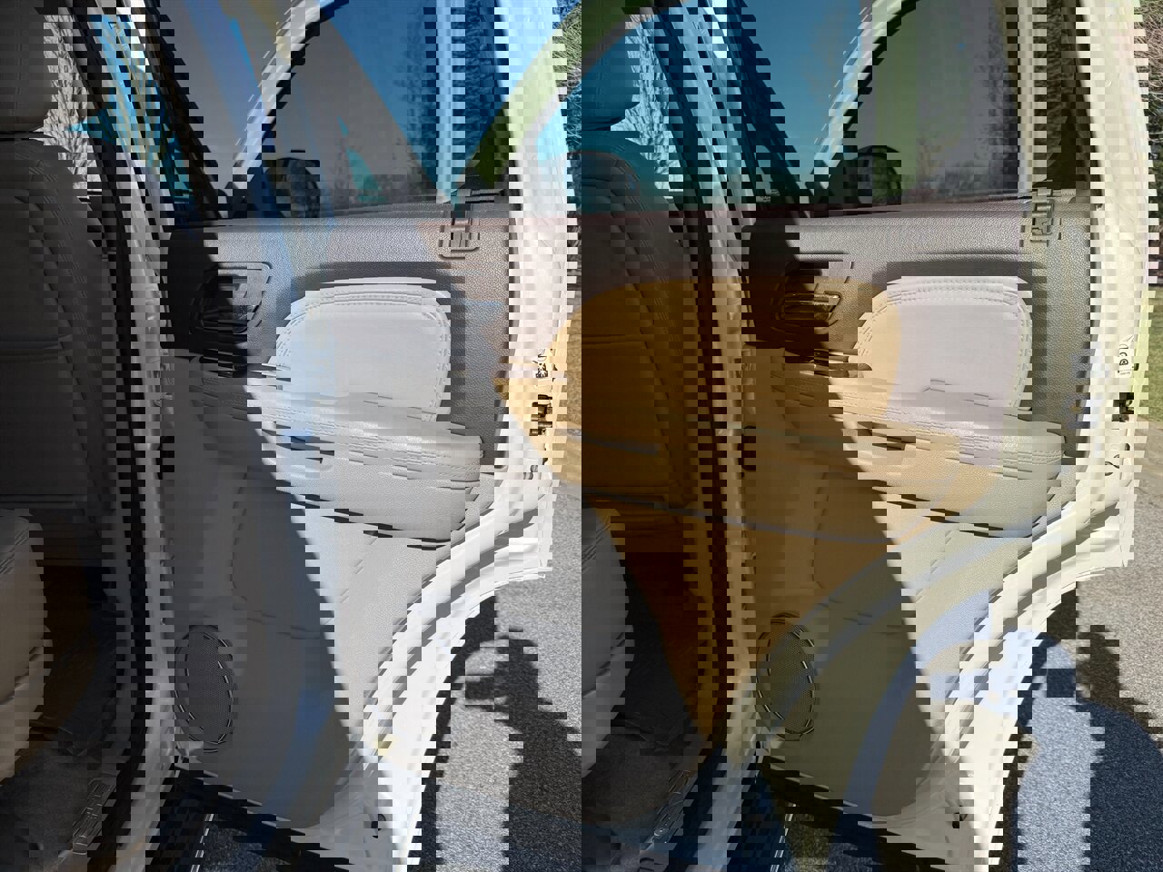 Used 2012 GMC Yukon Denali image 43