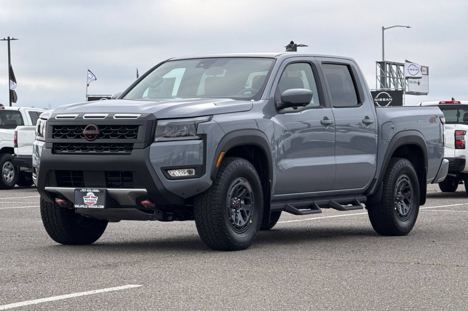 New 2026 Nissan Frontier PRO-4X w/ Tow Package AWD/4WD image 10