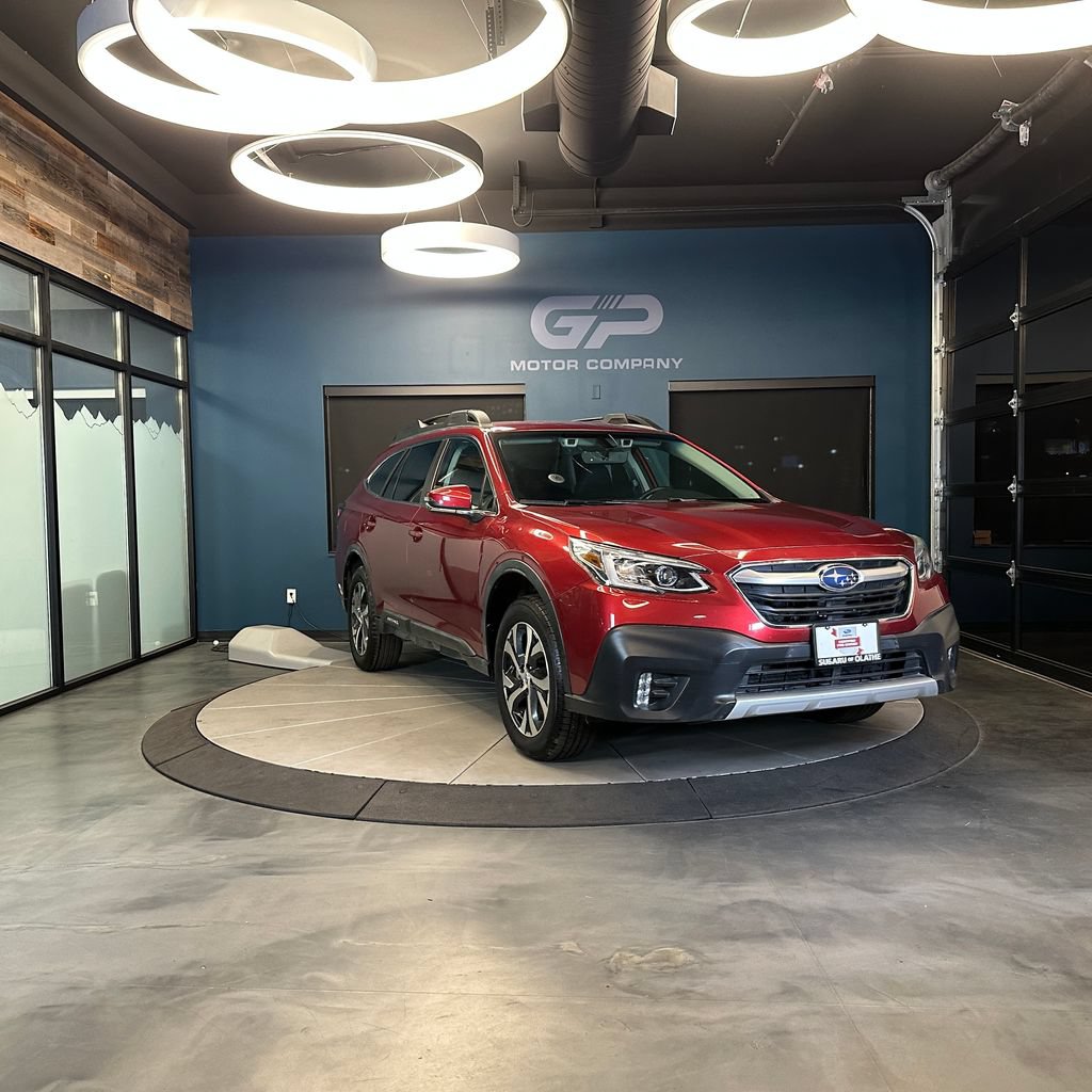 Used 2022 Subaru Outback Limited AWD/4WD image 1