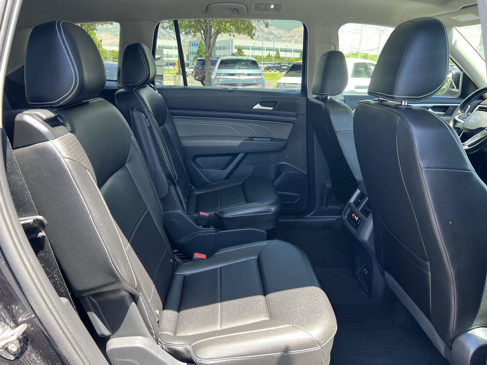 Used 2023 Volkswagen Atlas SE w/ Panoramic Sunroof Package AWD/4WD image 26