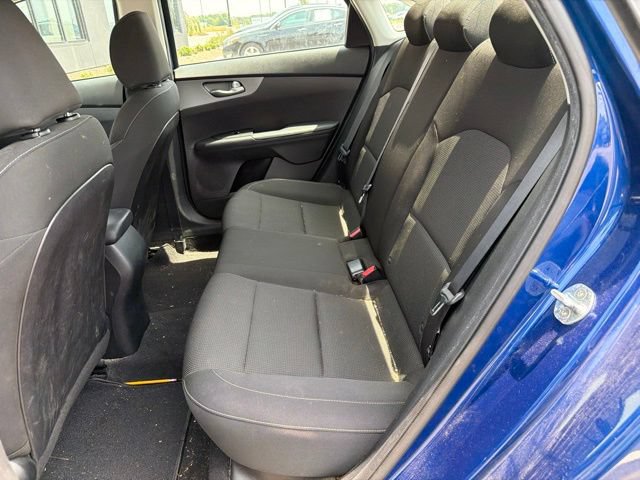 Used 2021 Kia Forte LXS FWD image 7