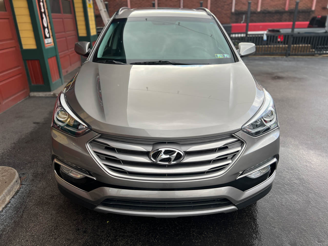 Used 2017 Hyundai Santa Fe Sport image 10