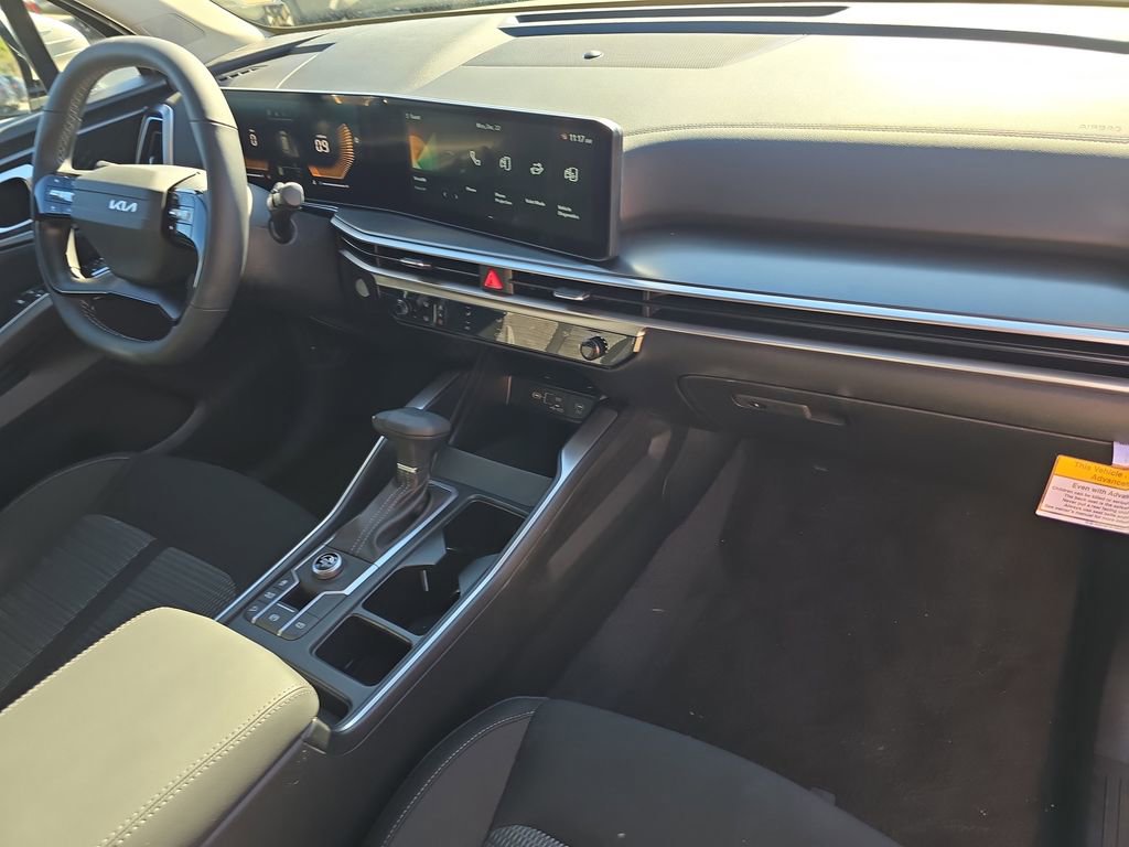 New 2026 Kia Sorento LX FWD image 13