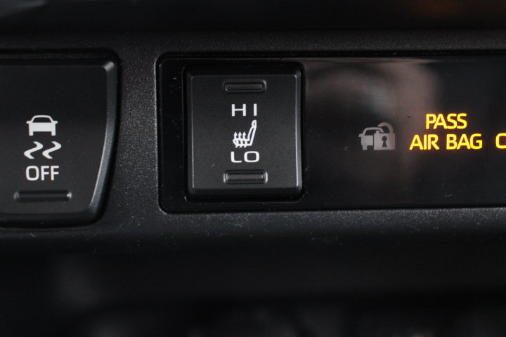 Certified 2024 Toyota RAV4 XLE Premium w/ Weather Package AWD/4WD image 28