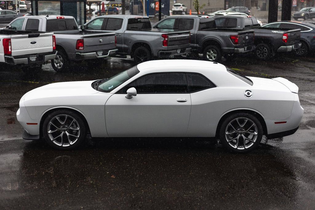Used 2022 Dodge Challenger GT image 13