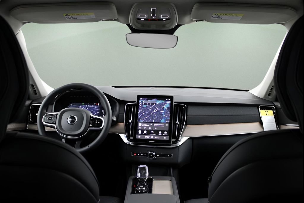 New 2025 Volvo XC90 B6 Core w/ Protection Package image 27