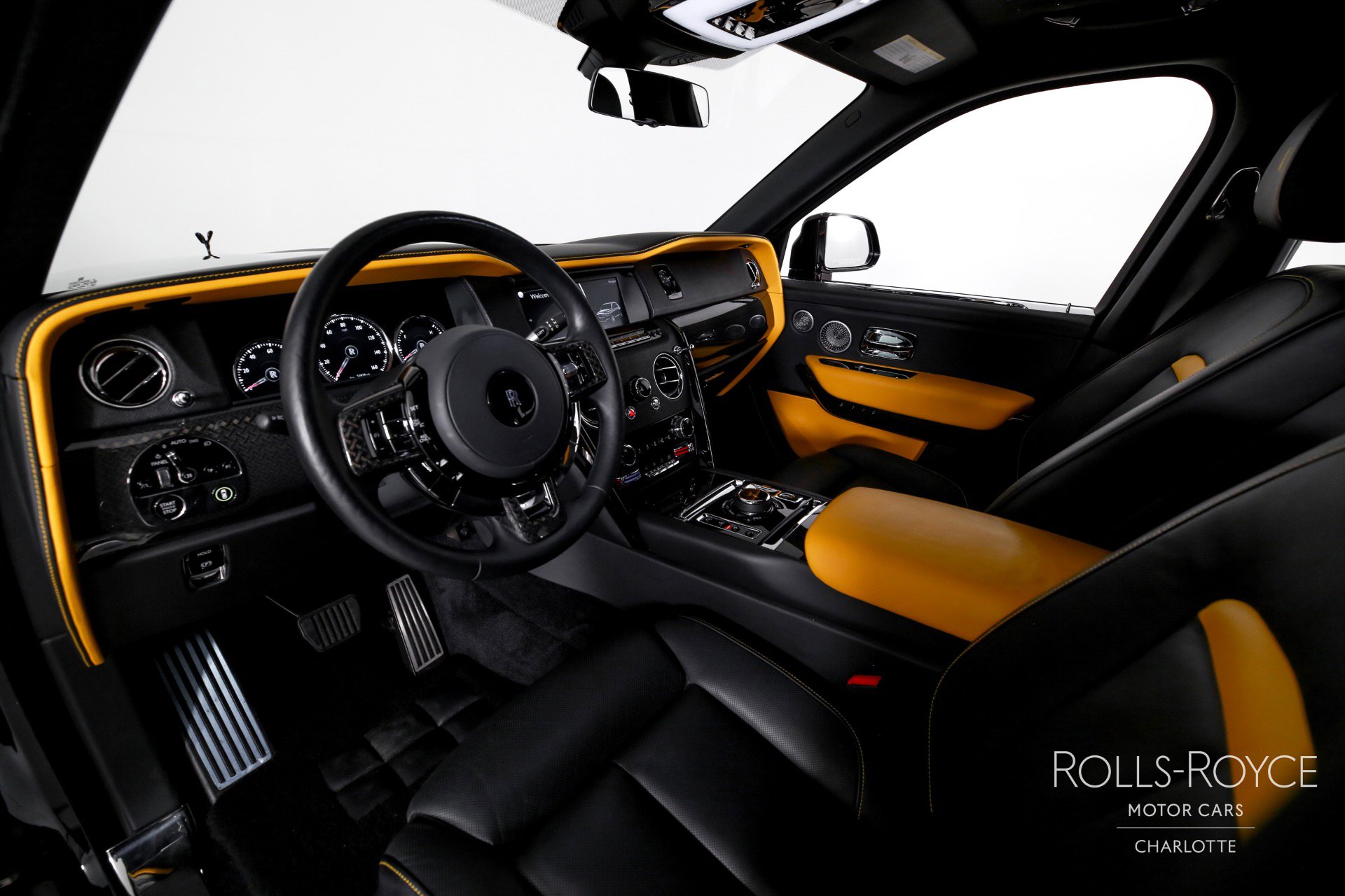 Certified 2023 Rolls-Royce Cullinan Black Badge w/ Driver's Package image 13