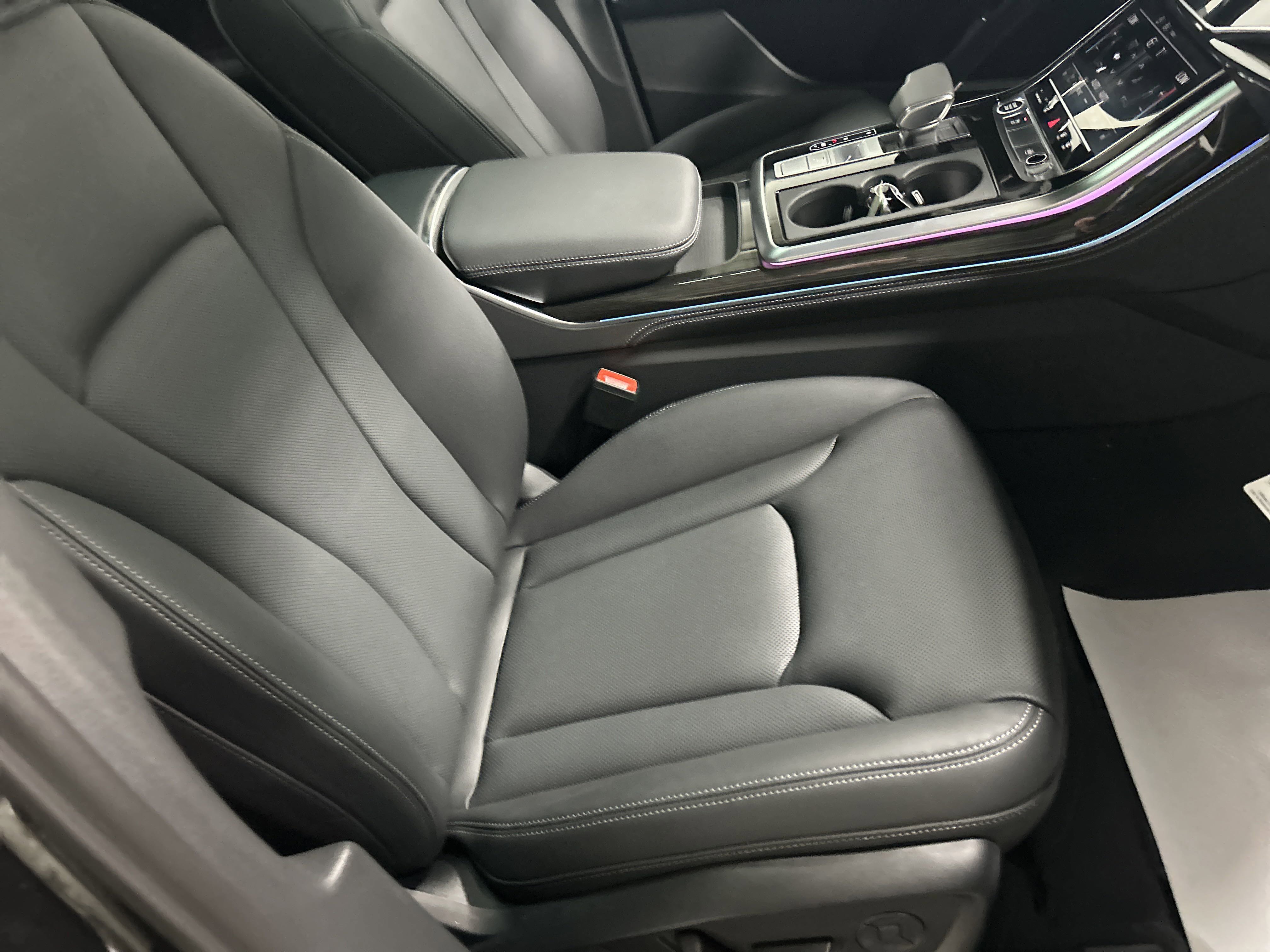 New 2025 Audi Q7 Premium Plus image 41