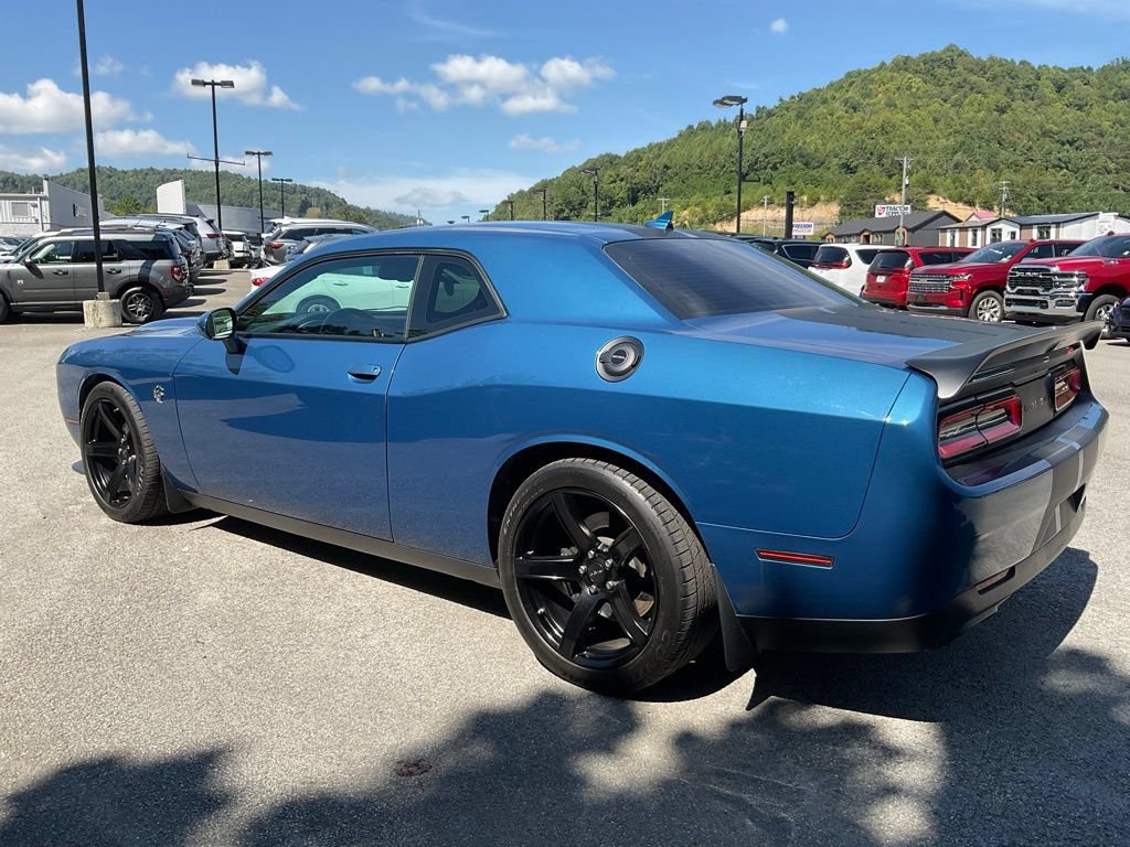 Used 2021 Dodge Challenger SRT Hellcat w/ Plus Package RWD image 5