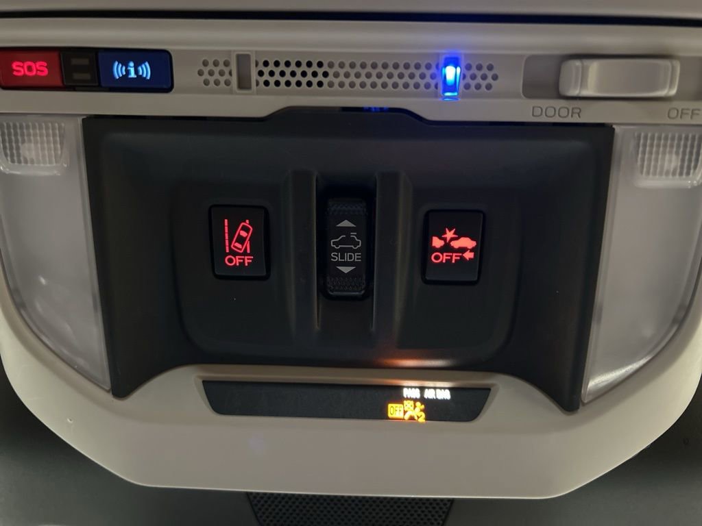 Used 2023 Subaru Forester Premium image 35