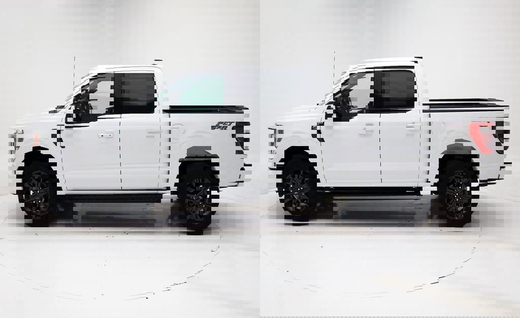 Used 2023 Ford F150 Lariat w/ Equipment Group 502A High image 9