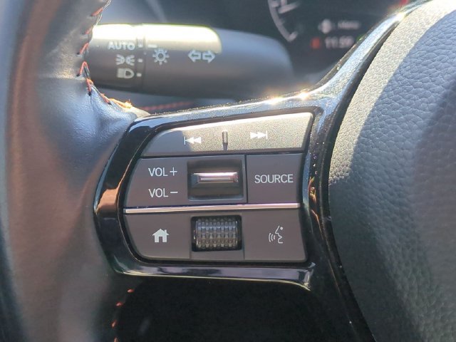 Used 2025 Honda HR-V Sport image 17