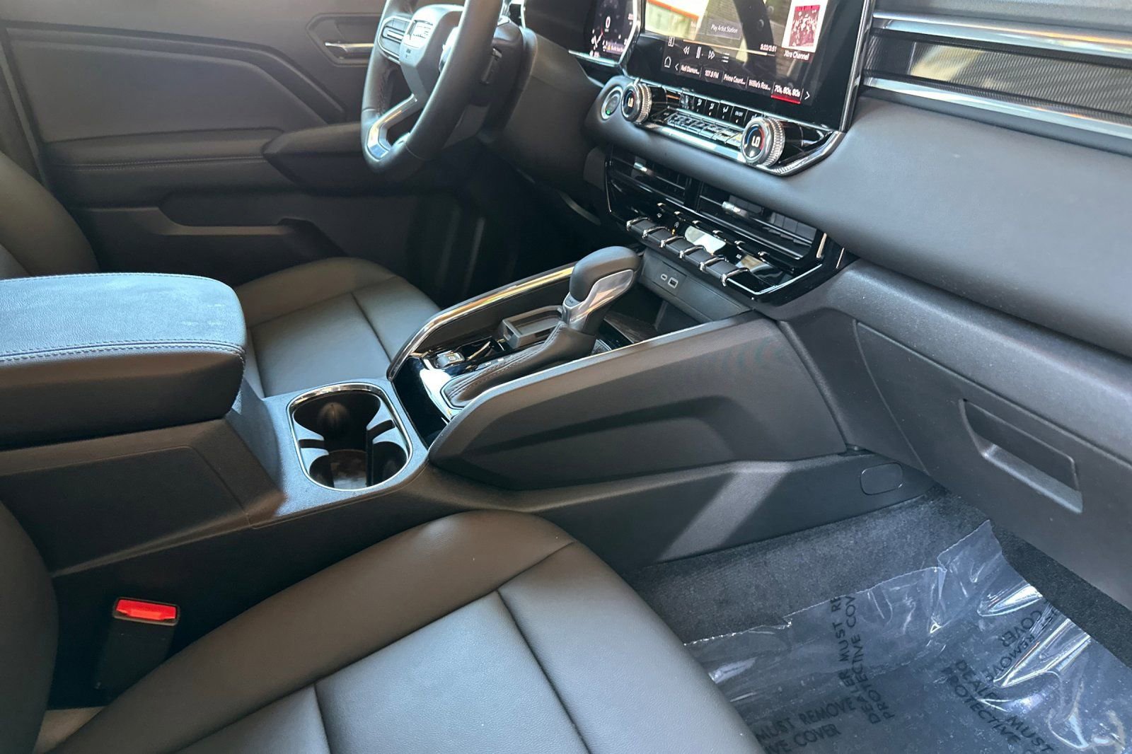 Certified 2024 GMC Canyon Elevation w/ Elevation Premium Package RWD image 16