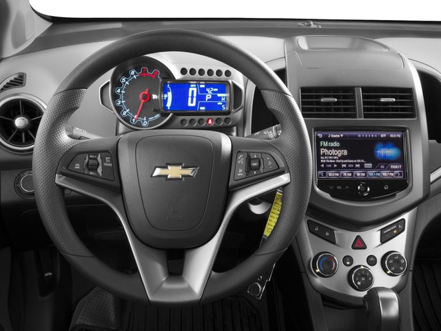 Used 2016 Chevrolet Sonic LT w/ Driver Confidence Package FWD image 9