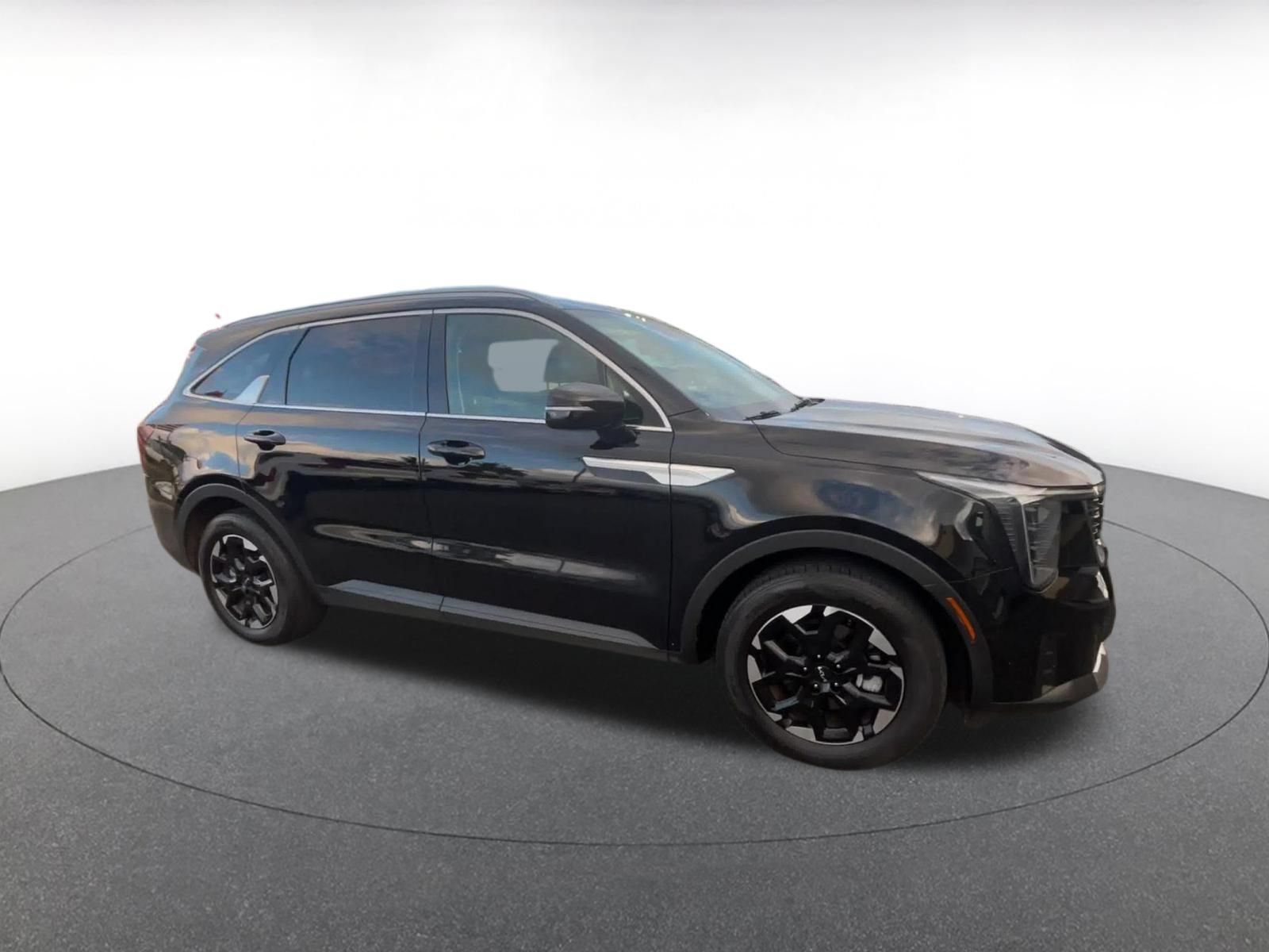 Used 2024 Kia Sorento S FWD video 2