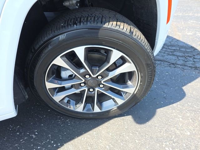 Used 2025 Jeep Grand Cherokee Overland w/ Adv Protech Group III image 56