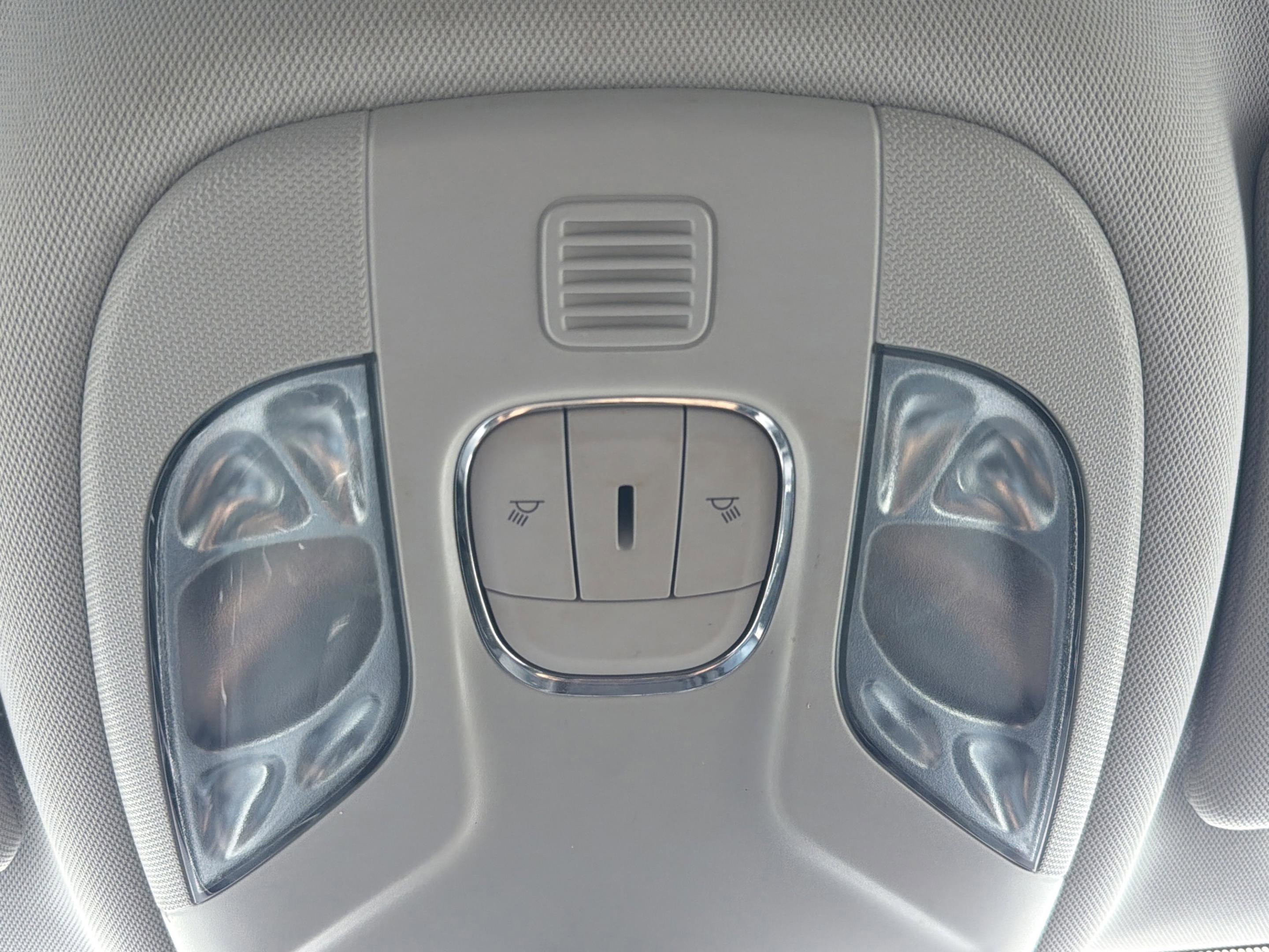 Used 2019 Jeep Compass Limited image 27