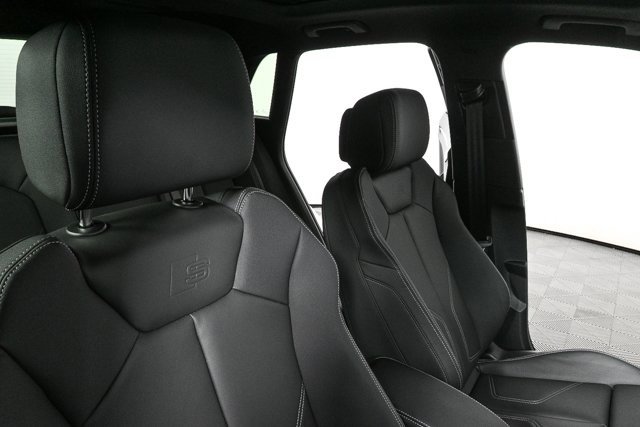 New 2025 Audi Q3 2.0T Premium image 22