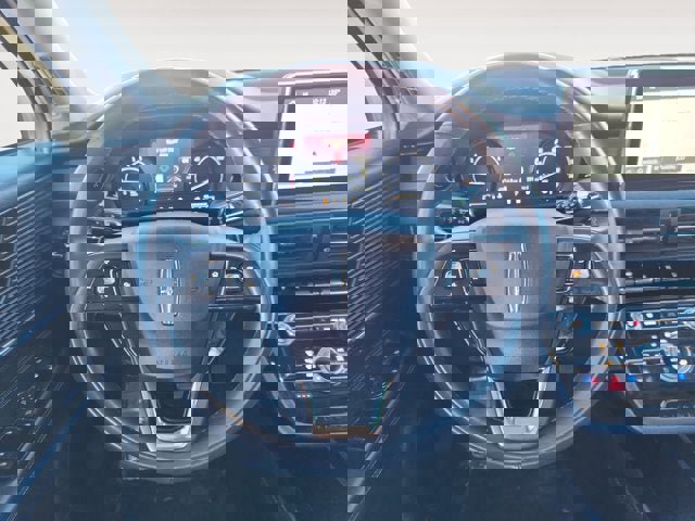 Used 2022 Lincoln Corsair AWD w/ Premium Package image 12