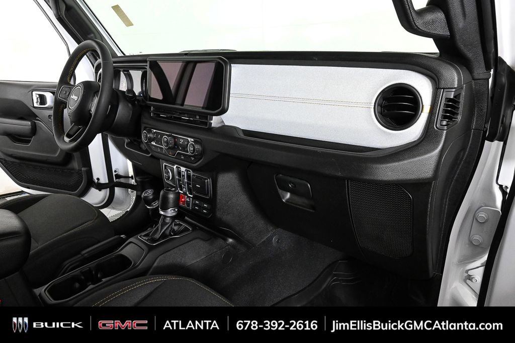 Used 2024 Jeep Gladiator Sport image 23
