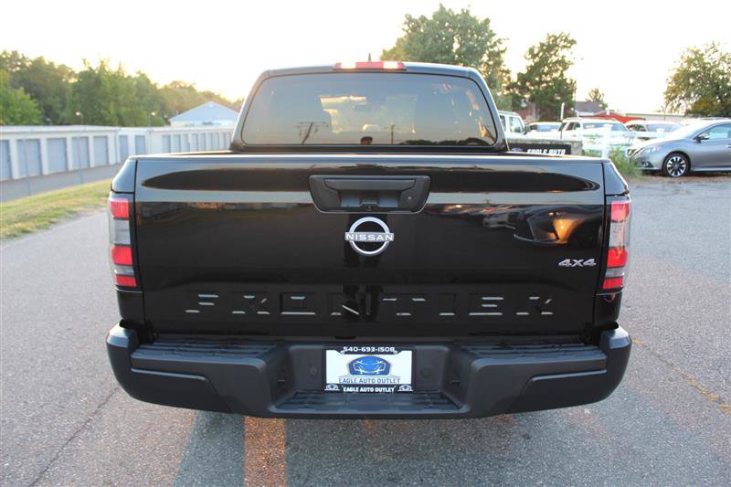Used 2023 Nissan Frontier S AWD/4WD image 6