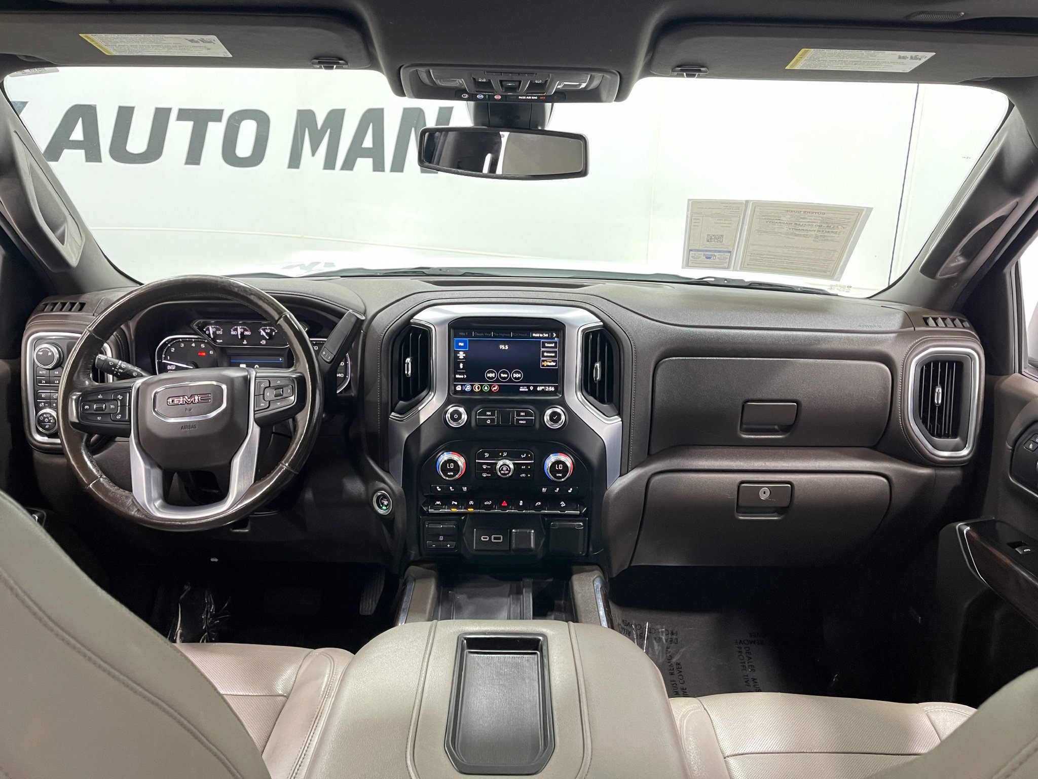 Used 2019 GMC Sierra 1500 SLT w/ SLT Premium Plus Package AWD/4WD image 19