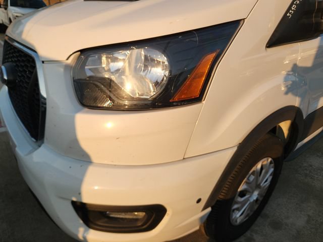 Used 2024 Ford Transit 350 XLT RWD image 8