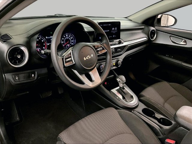 Used 2024 Kia Forte LXS FWD image 12