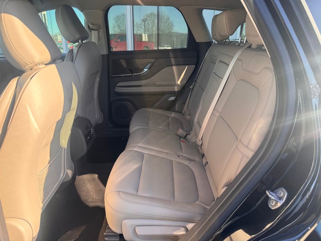 Certified 2022 Lincoln Corsair AWD w/ Equipment Group 101A image 20