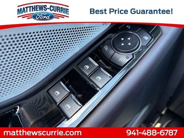 New 2026 Ford Explorer Platinum image 27