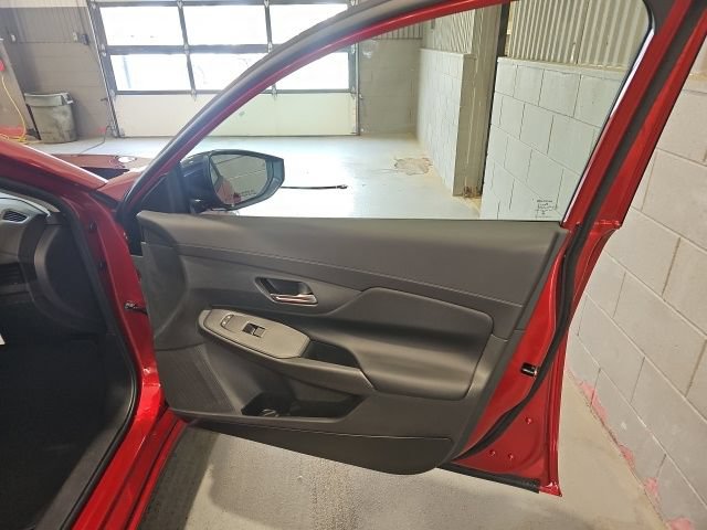 New 2026 Nissan Sentra SV w/ SV Convenience Package FWD image 28