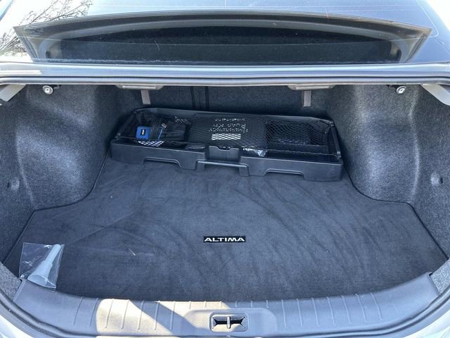 Used 2021 Nissan Altima 2.5 SR w/ SR Premium Package image 12