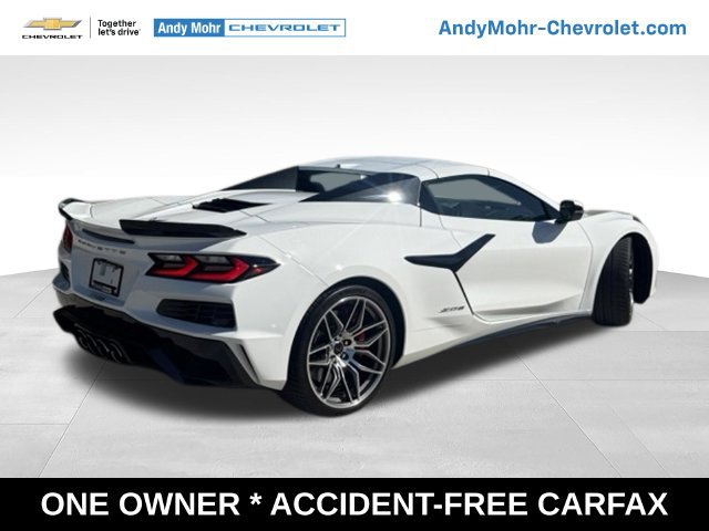 Used 2023 Chevrolet Corvette Z06 w/ Chrome Exterior Badge Package RWD image 8
