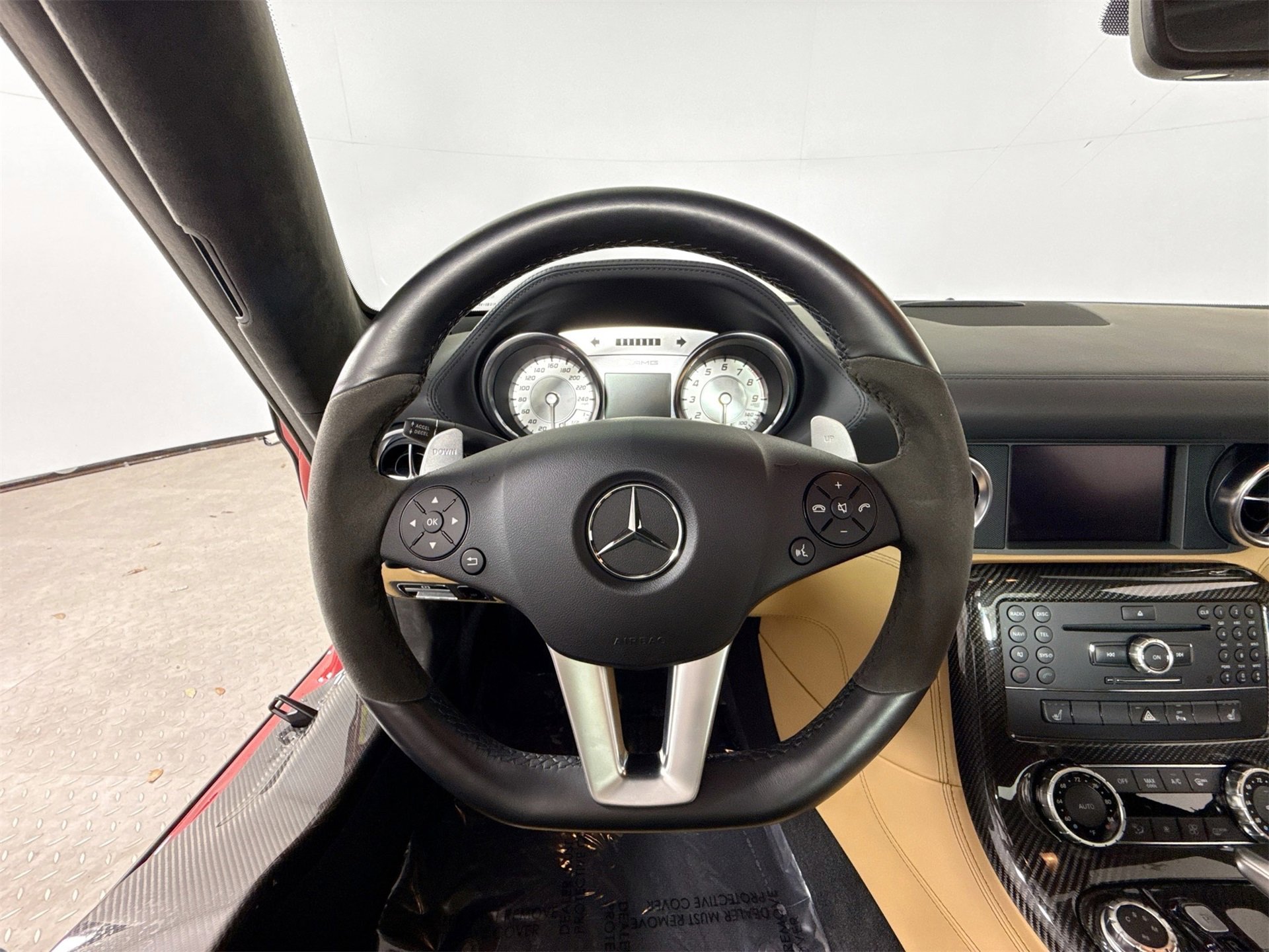 Used 2011 Mercedes-Benz SLS AMG Coupe image 10