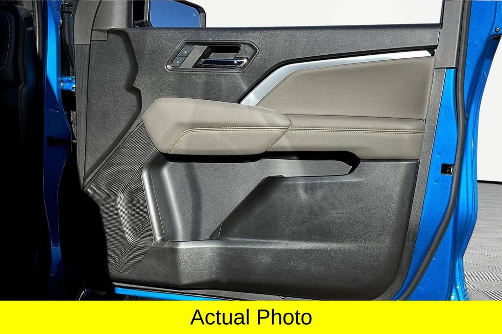 Used 2024 Chevrolet Colorado ZR2 w/ ZR2 Convenience Package III image 19