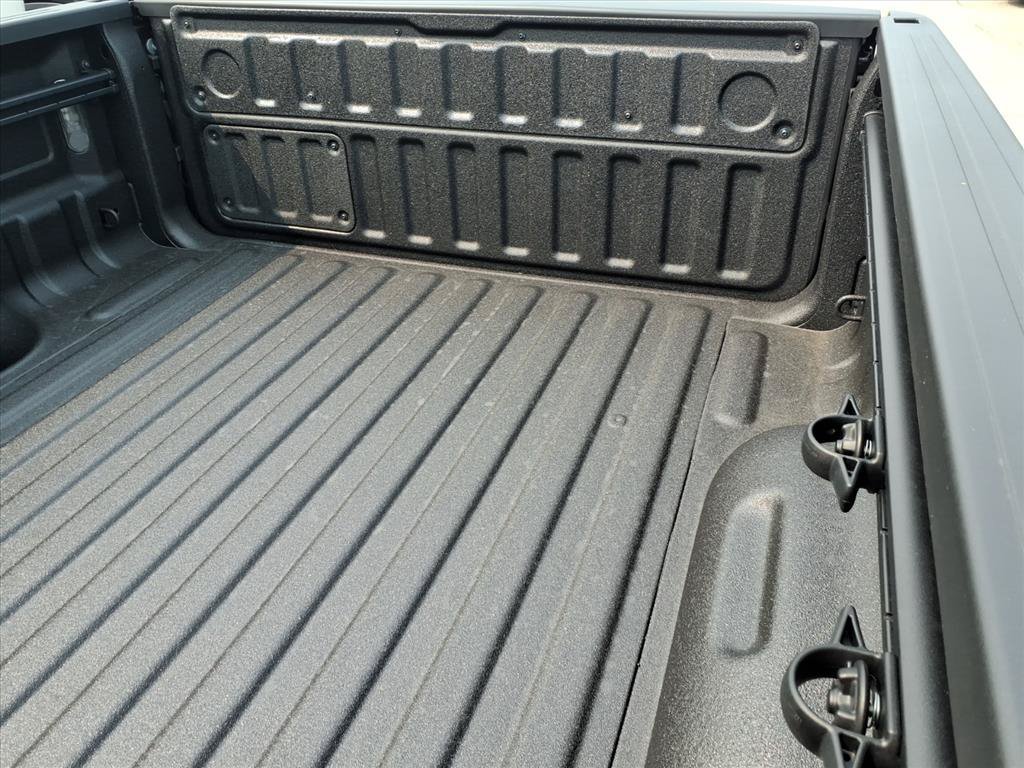 New 2026 RAM 1500 Laramie AWD/4WD image 14