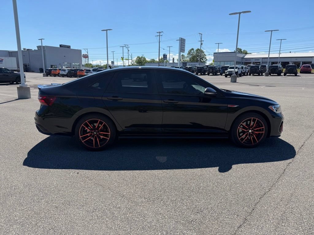 Used 2022 Volkswagen Jetta GLI Autobahn FWD image 8