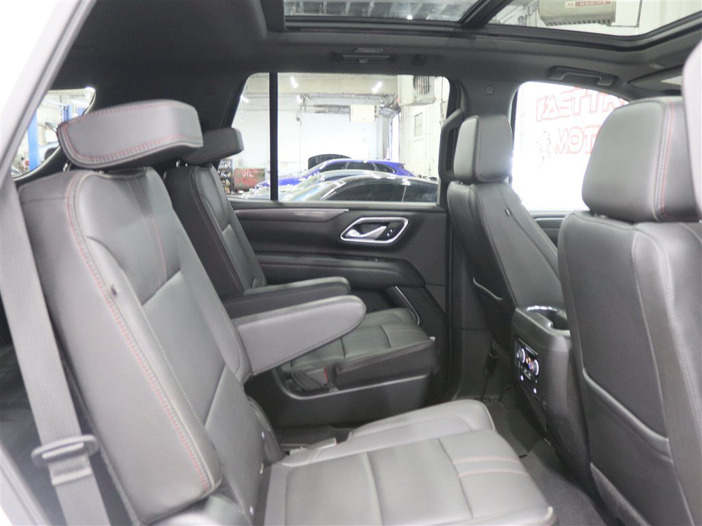 Used 2022 Chevrolet Tahoe RST w/ Sport Performance Package AWD/4WD image 24