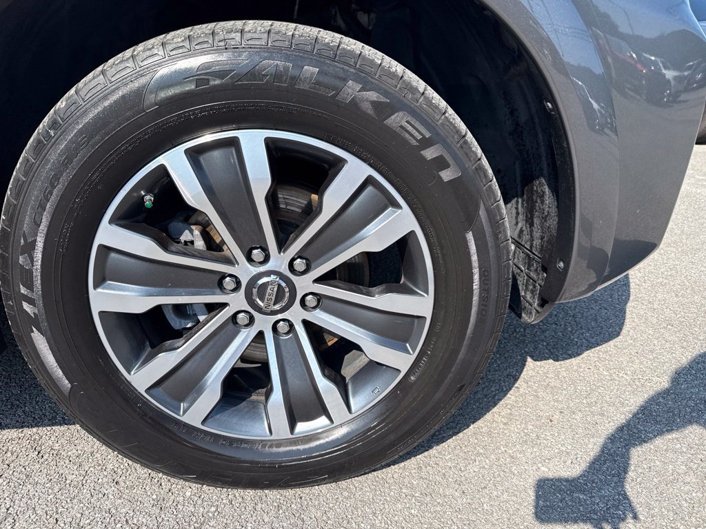 Used 2018 Nissan Armada SL w/ Premium Package AWD/4WD image 4