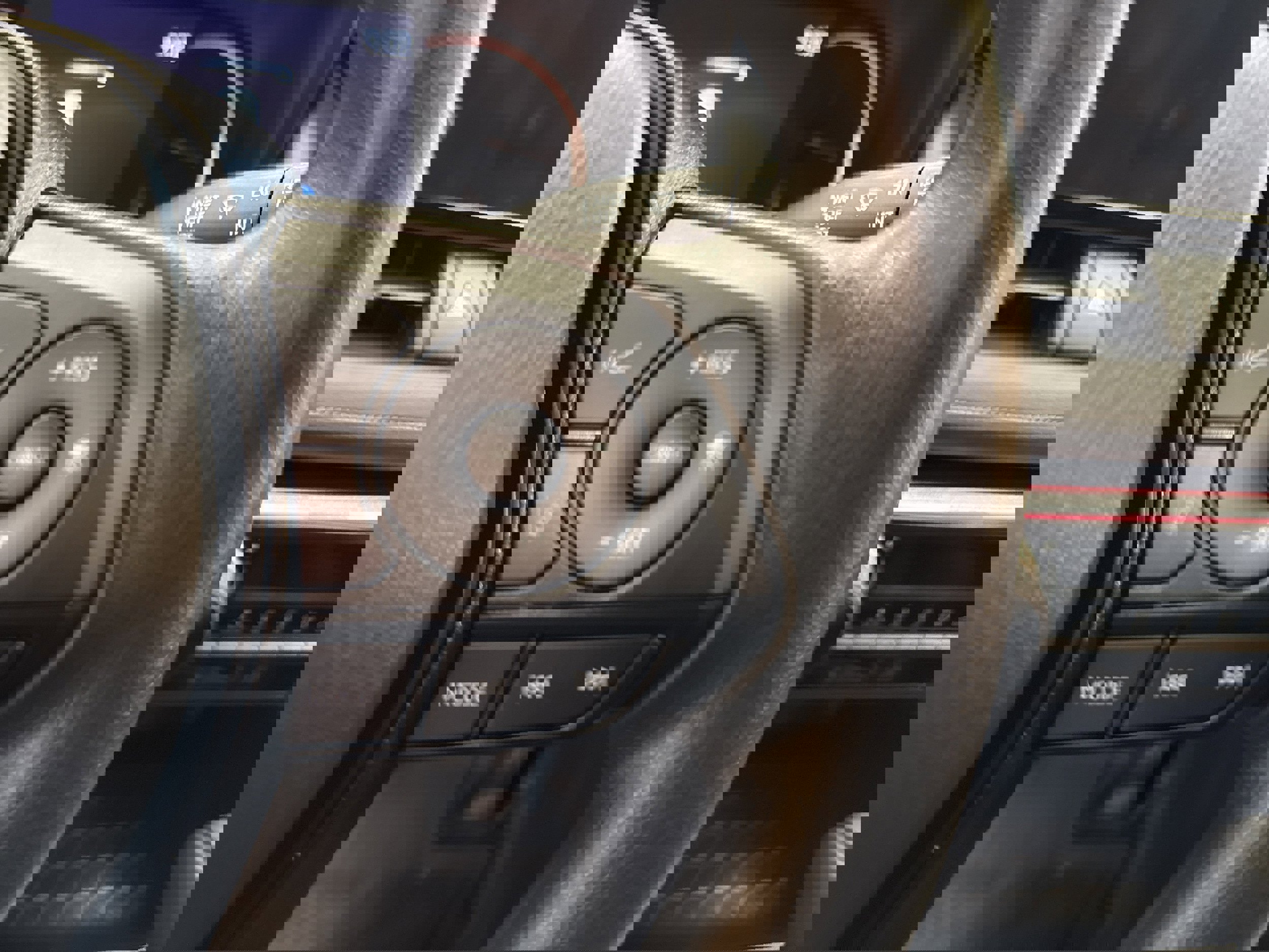 Used 2024 Toyota RAV4 LE image 28