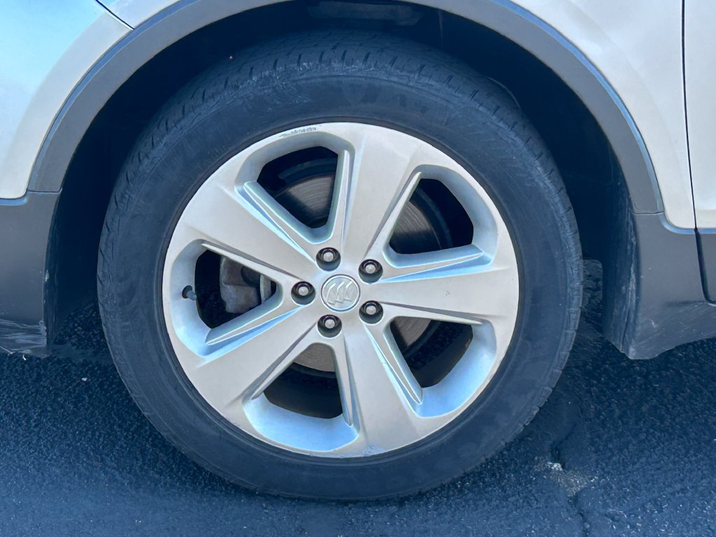 Used 2015 Buick Encore FWD image 12