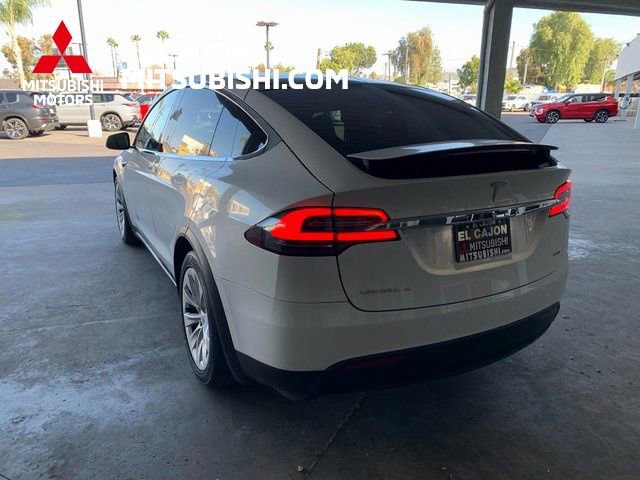Used 2018 Tesla Model X 75D image 6