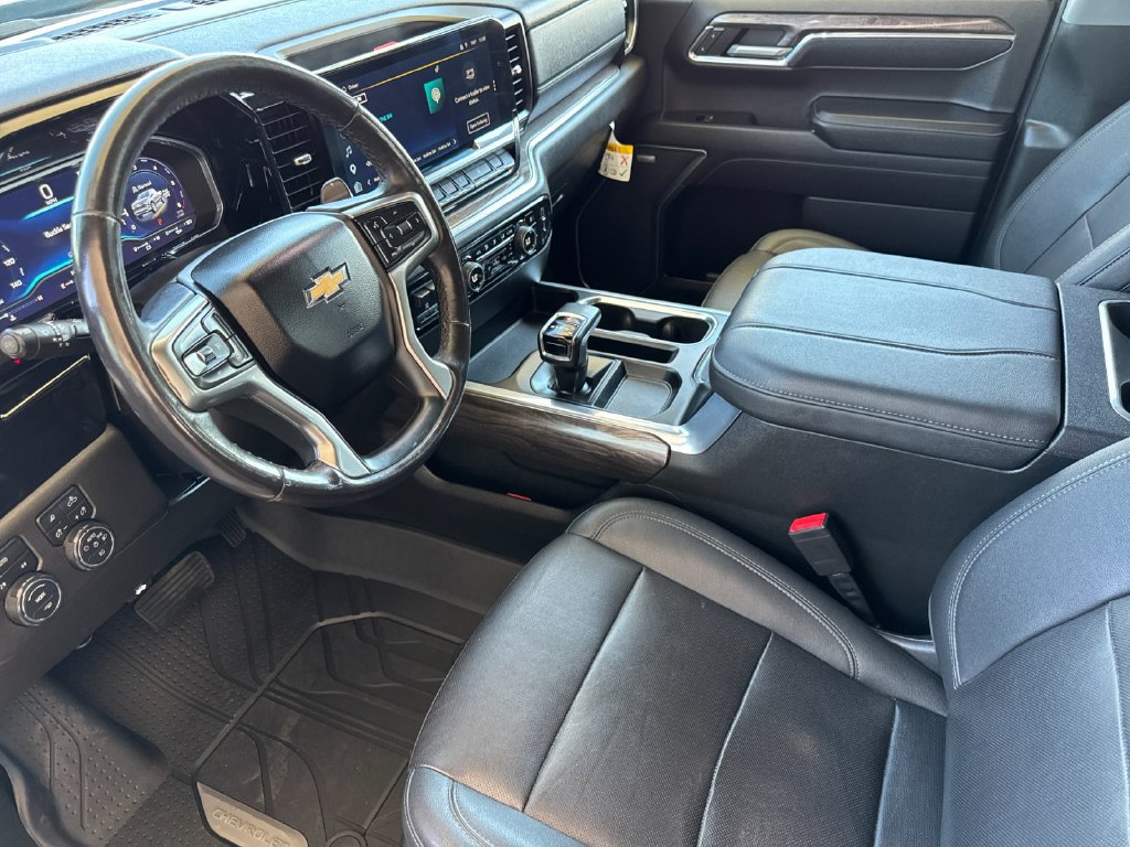 Used 2023 Chevrolet Silverado 1500 LTZ w/ LTZ Premium Package AWD/4WD image 9