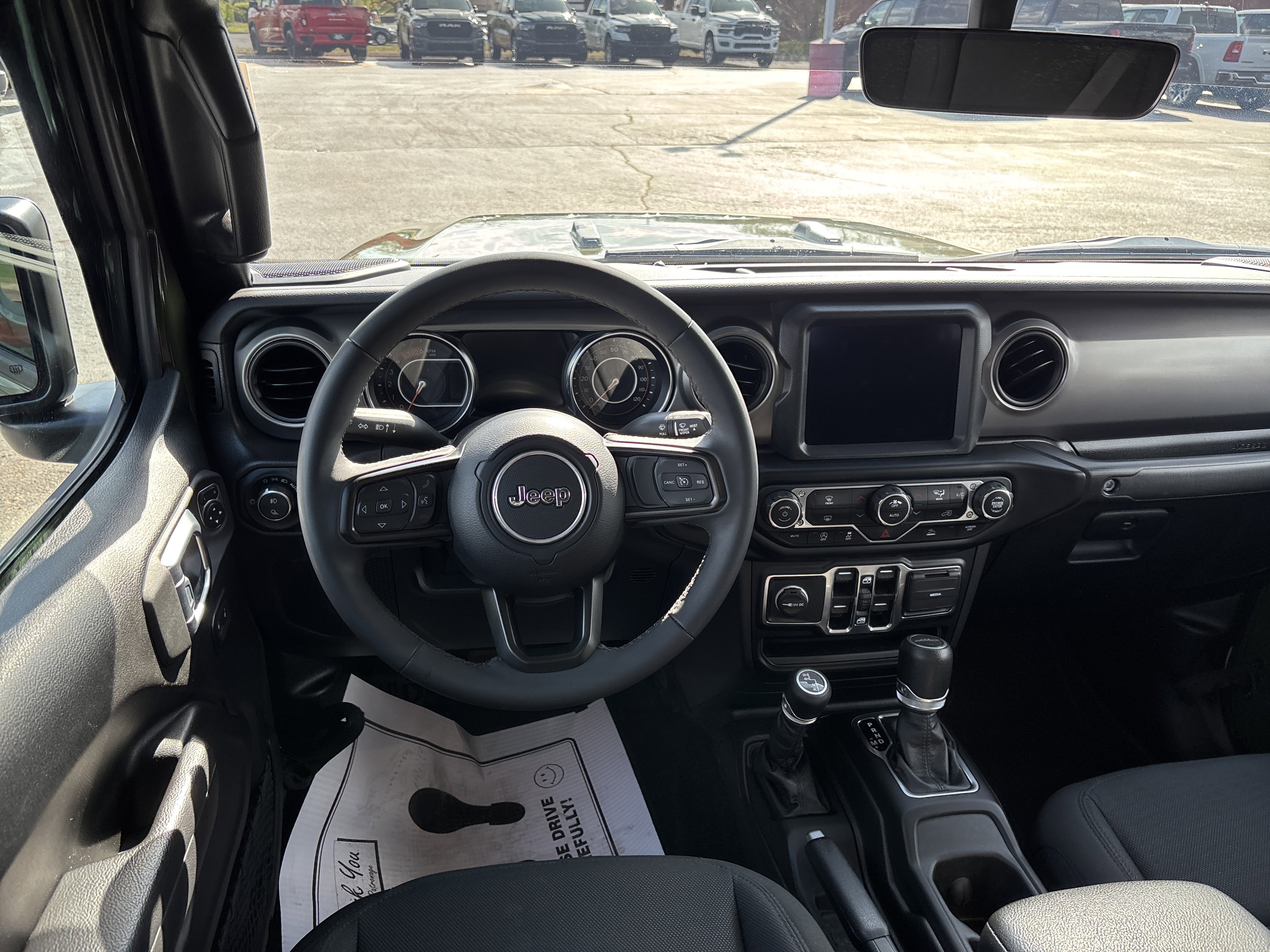 Used 2023 Jeep Gladiator Willys image 20