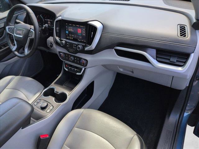 Used 2024 GMC Terrain SLT image 20